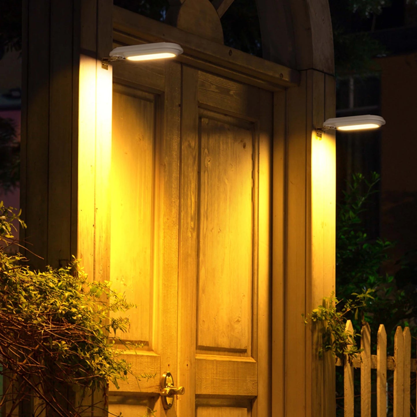 Solar Outdoor Wall Lights 18 LED Waterproof Garden Landscape Lamp Fence